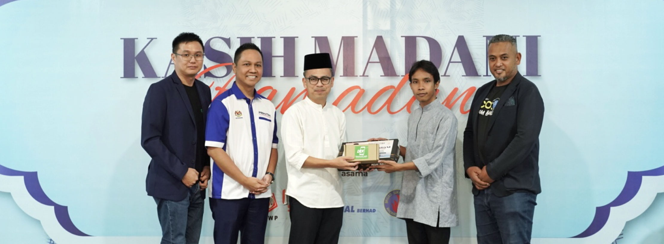 TNG Digital partners with Gadget Flow to empower communities in need through device giveaway this Ramadan