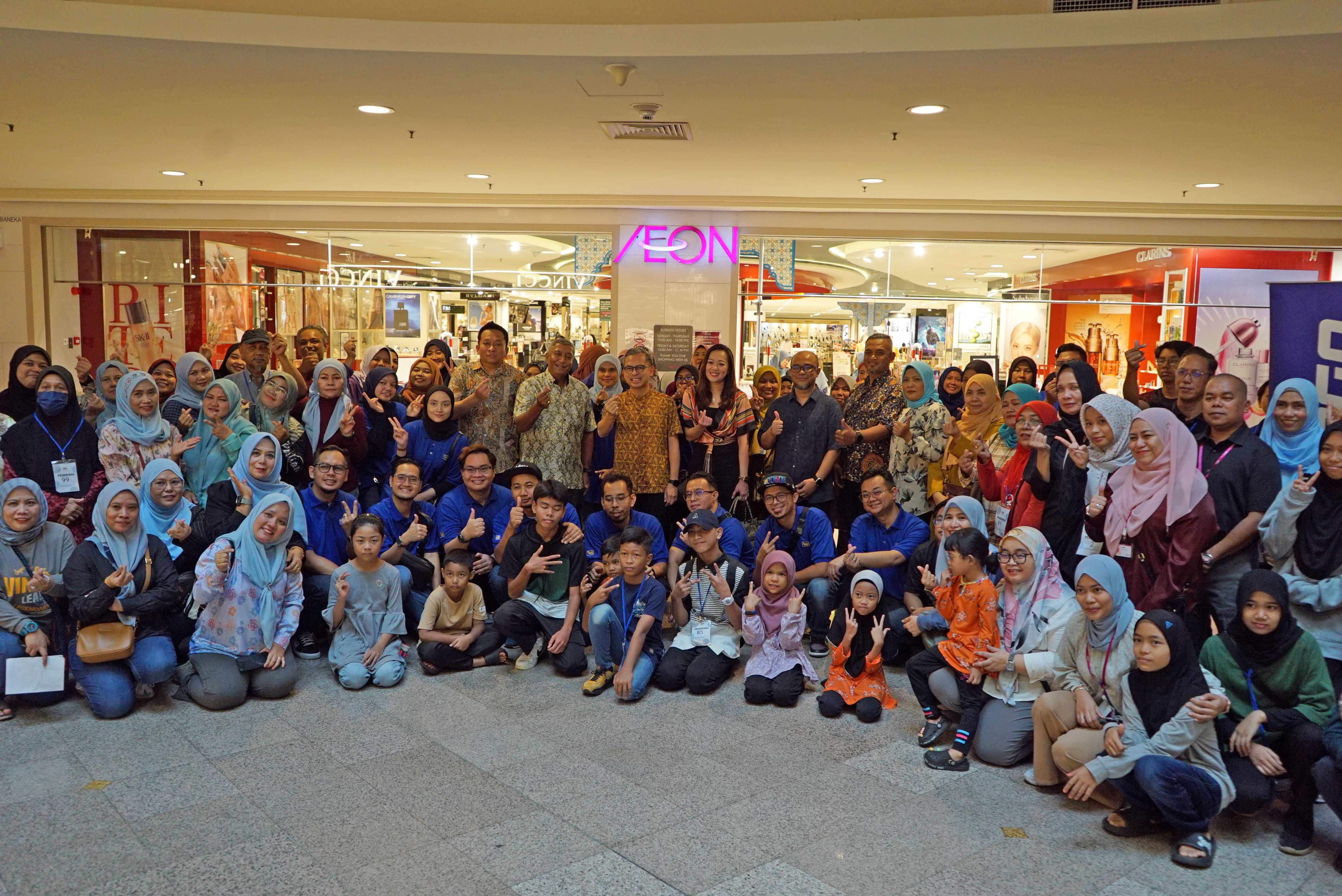 Touch ‘n Go Group Reinforces its Commitment to the  Lembah Pantai Community in conjunction with Hari Raya