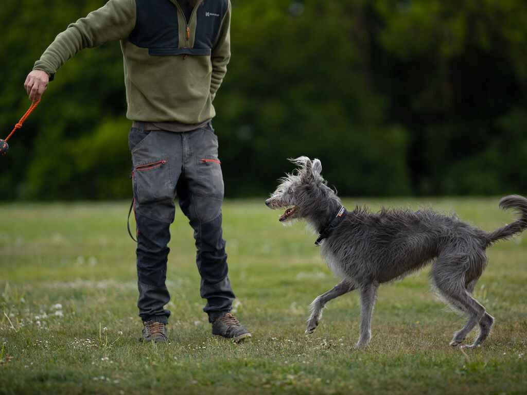 Non-stop dogwear Ball On Rope